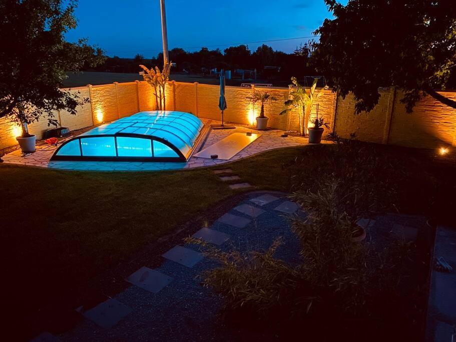 Pool, Sauna Und Blick Ins Gruene Wittenberg 外观 照片